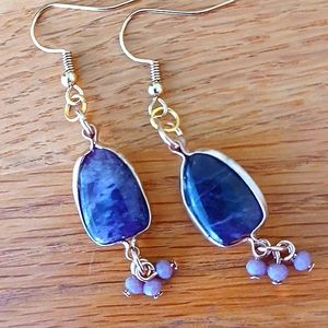 NWOT Purple Marbled Stone Dangly Earrings